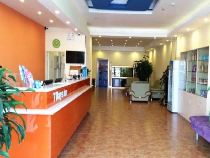 7Days Inn West Liaoyang Road Carrefour Qingdao Exterior photo